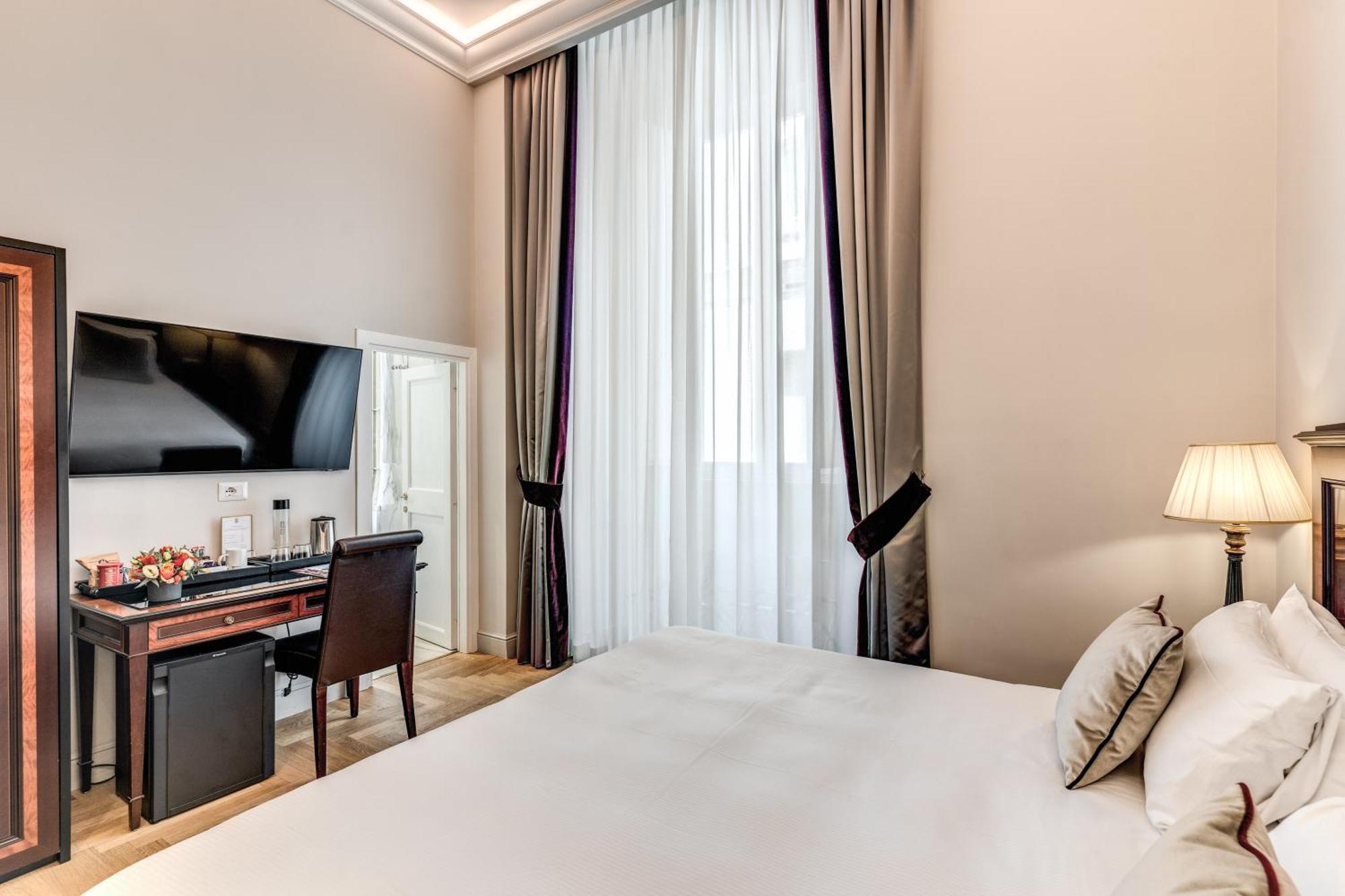 Hotel Eitch Borromini Palazzo Pamphilj Esterno foto
