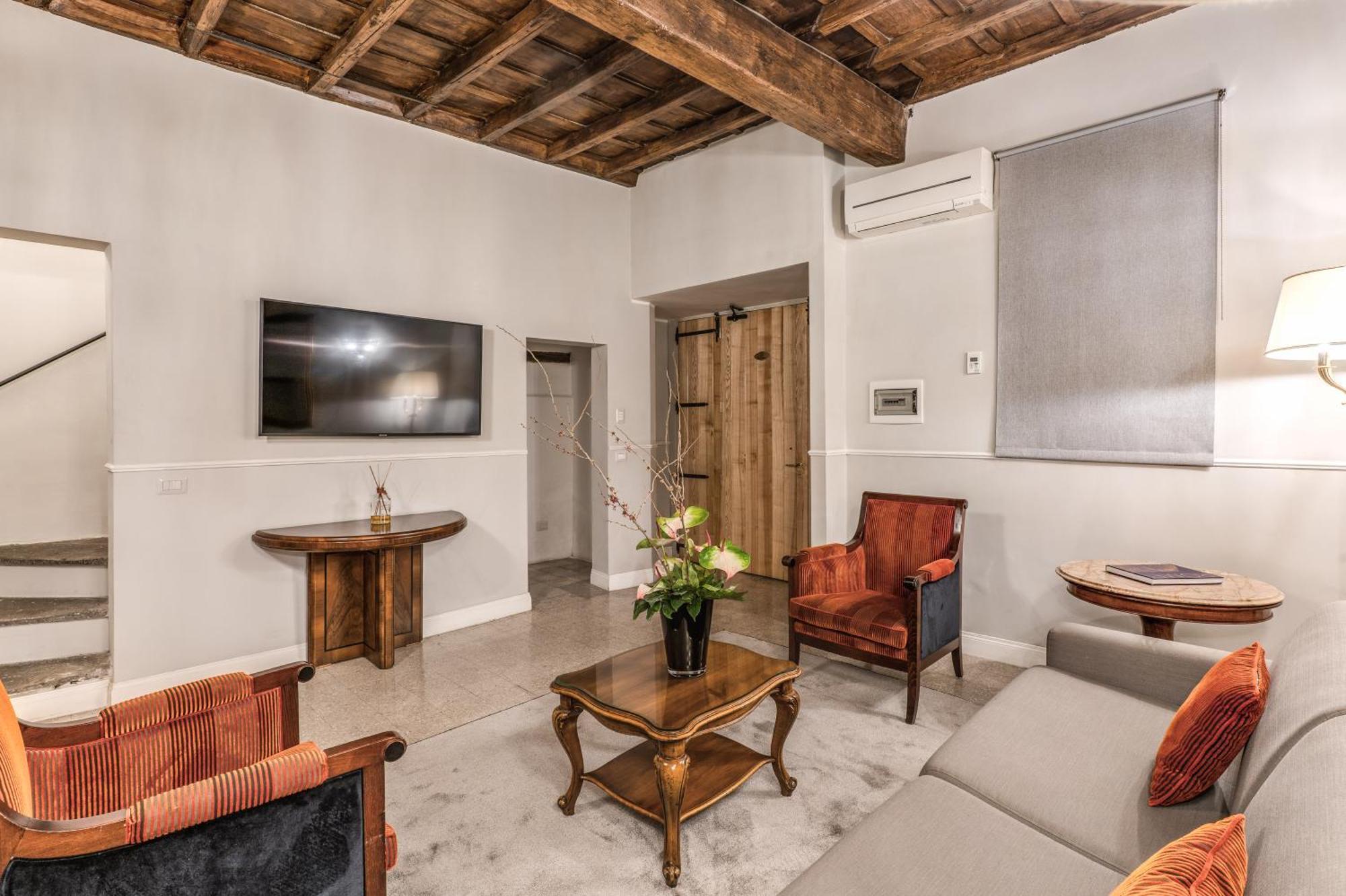 Hotel Eitch Borromini Palazzo Pamphilj Esterno foto