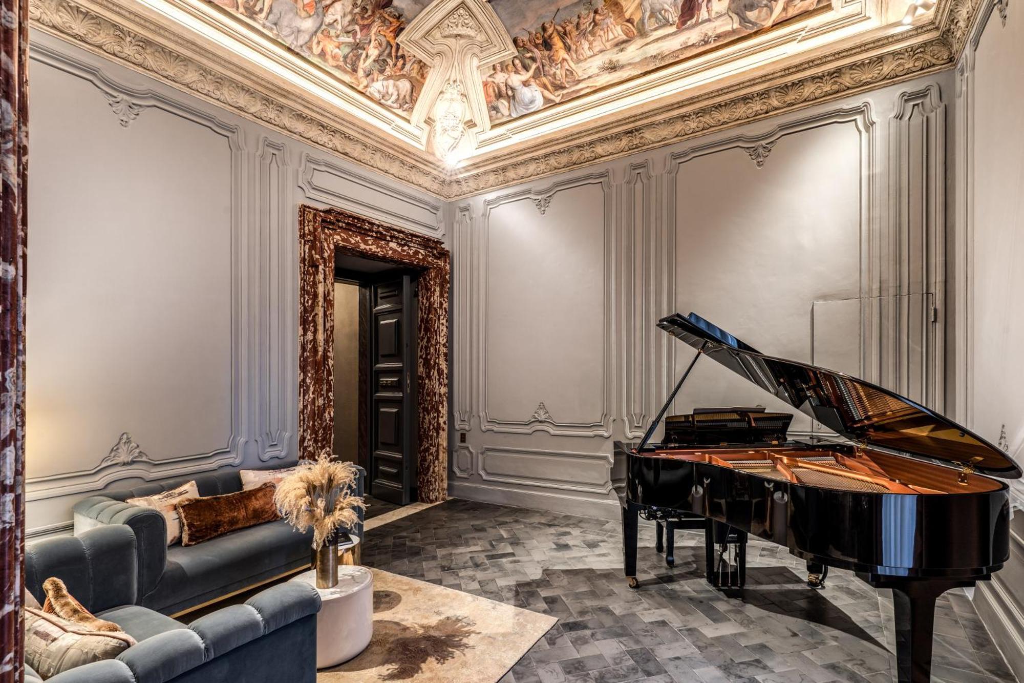 Hotel Eitch Borromini Palazzo Pamphilj Esterno foto
