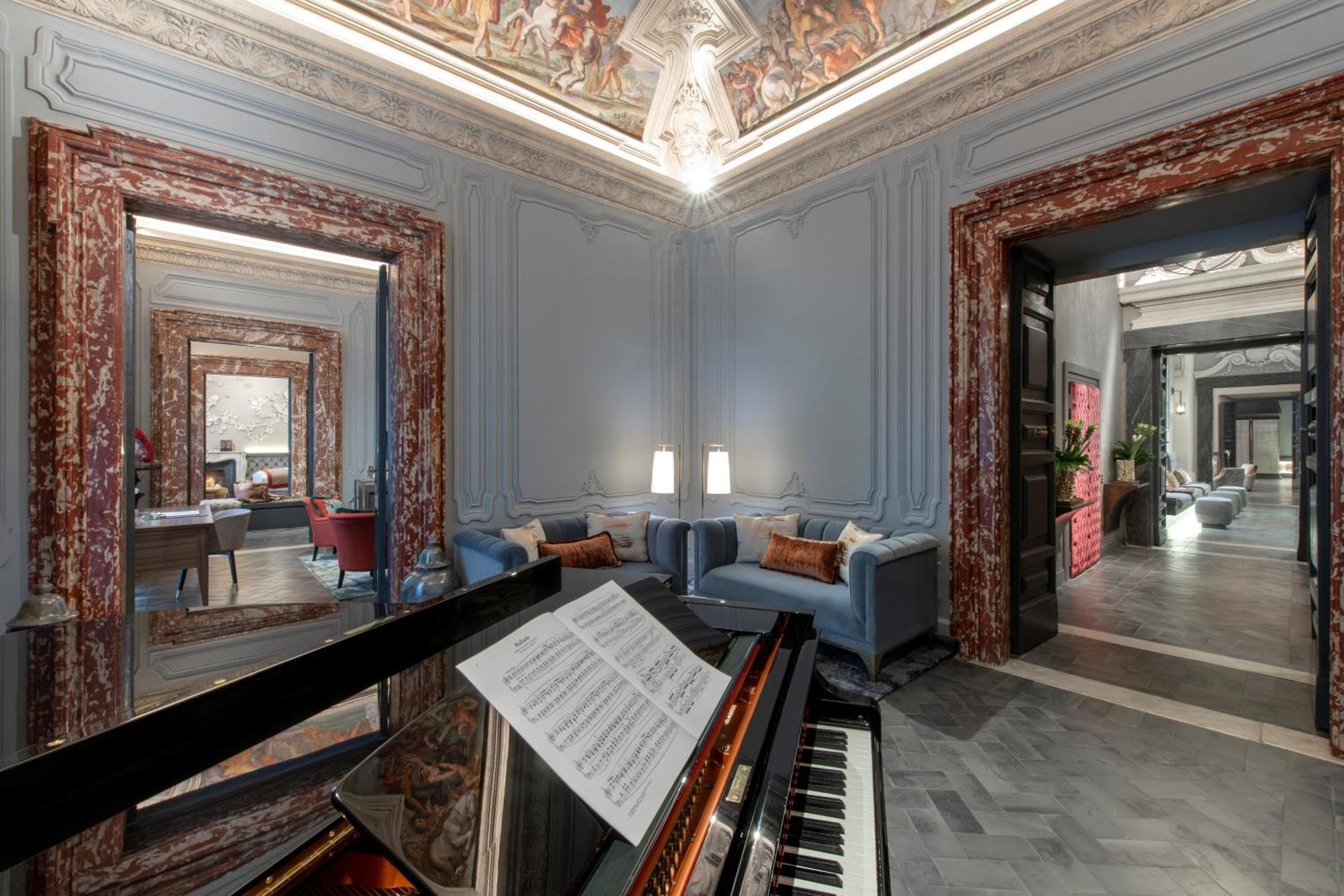 Hotel Eitch Borromini Palazzo Pamphilj Esterno foto